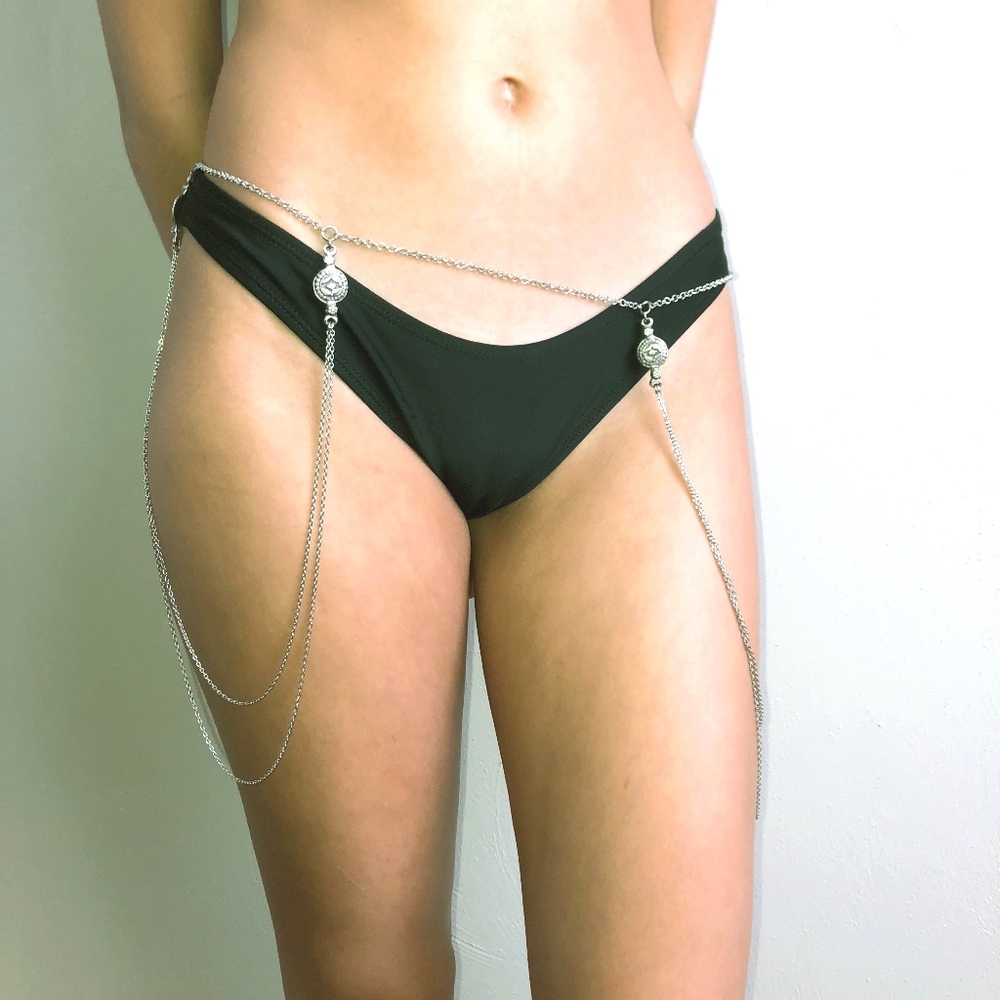 "Litter" 2-way belly chain (From Shark Tank show)